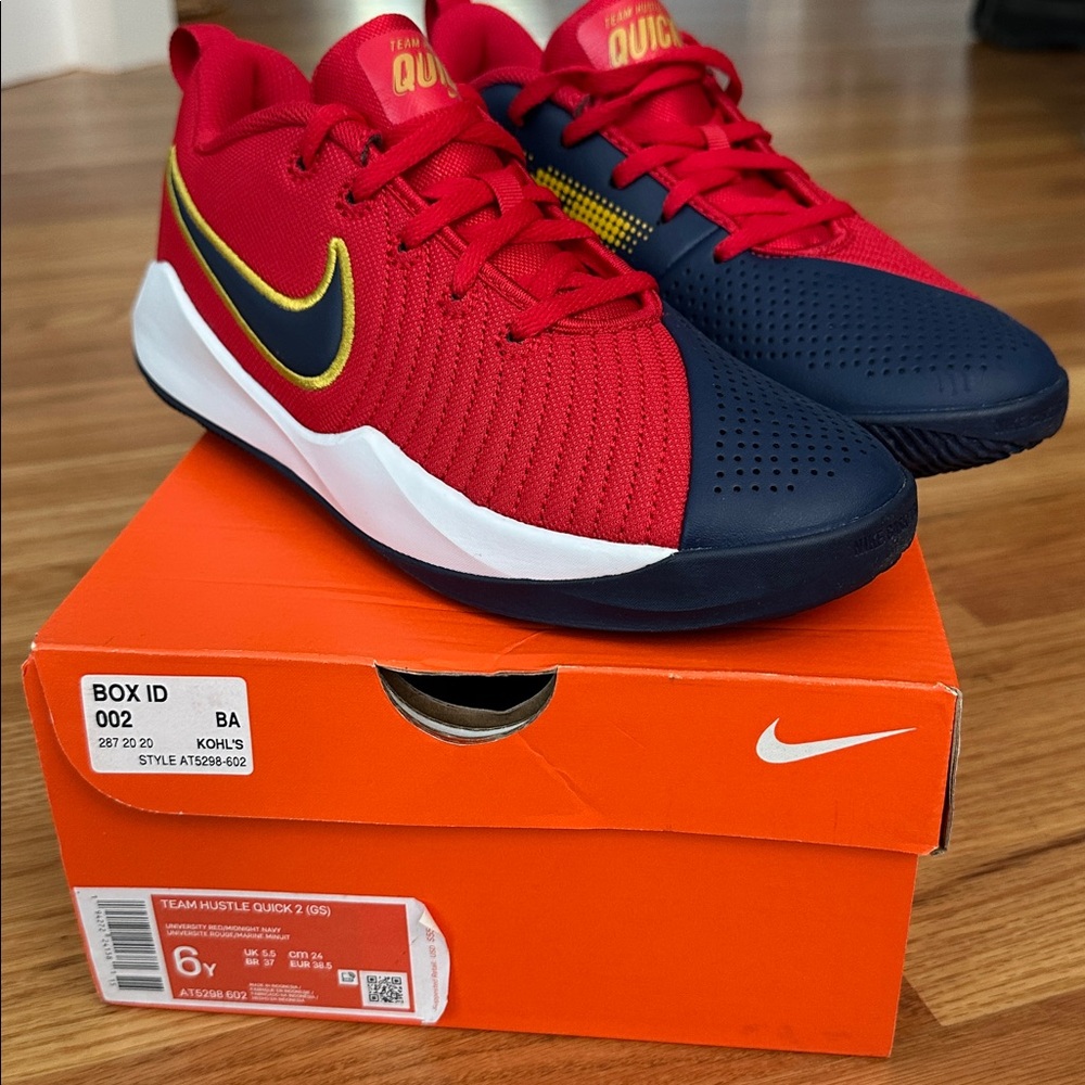 New Nike Basketball sneakers